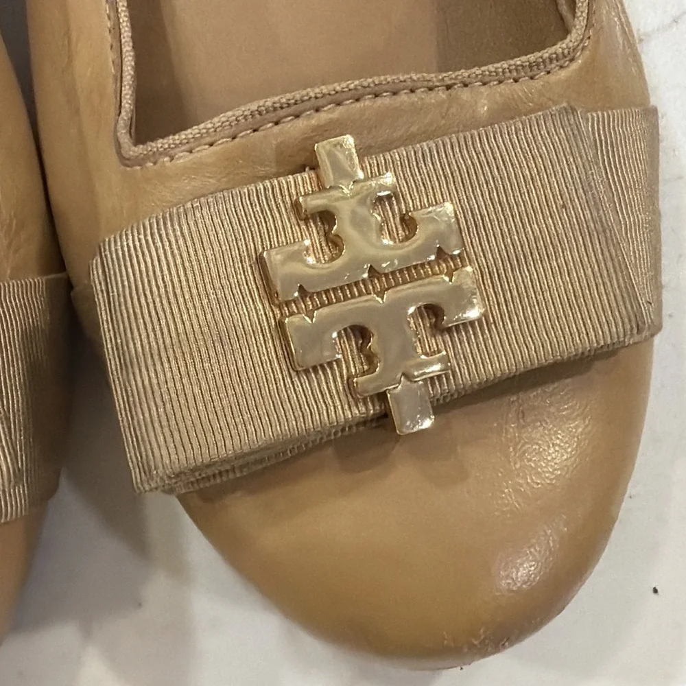 Tory Burch Flats – Tan Leather Size 7